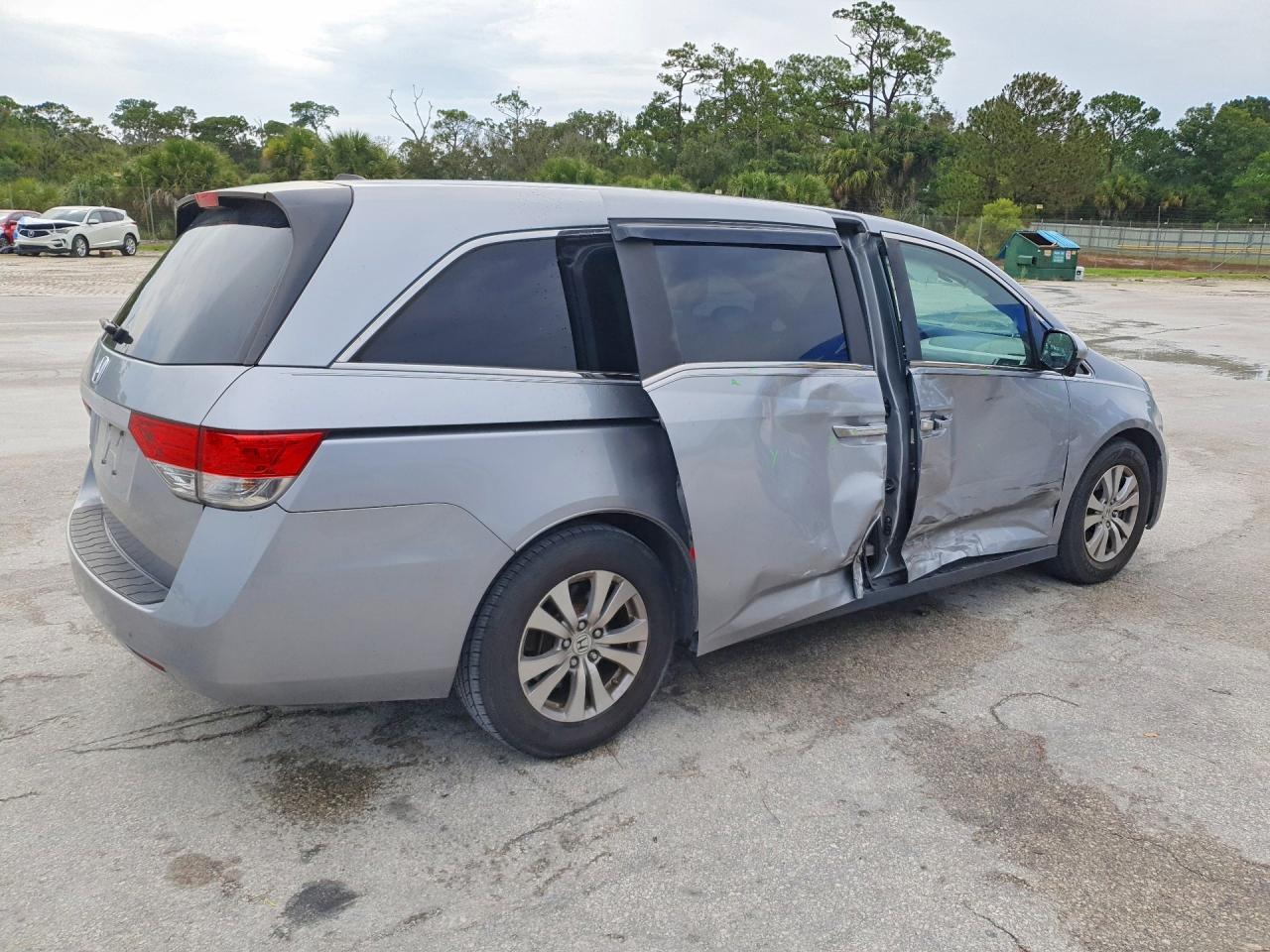 2016 Honda Odyssey Exl - Image 3