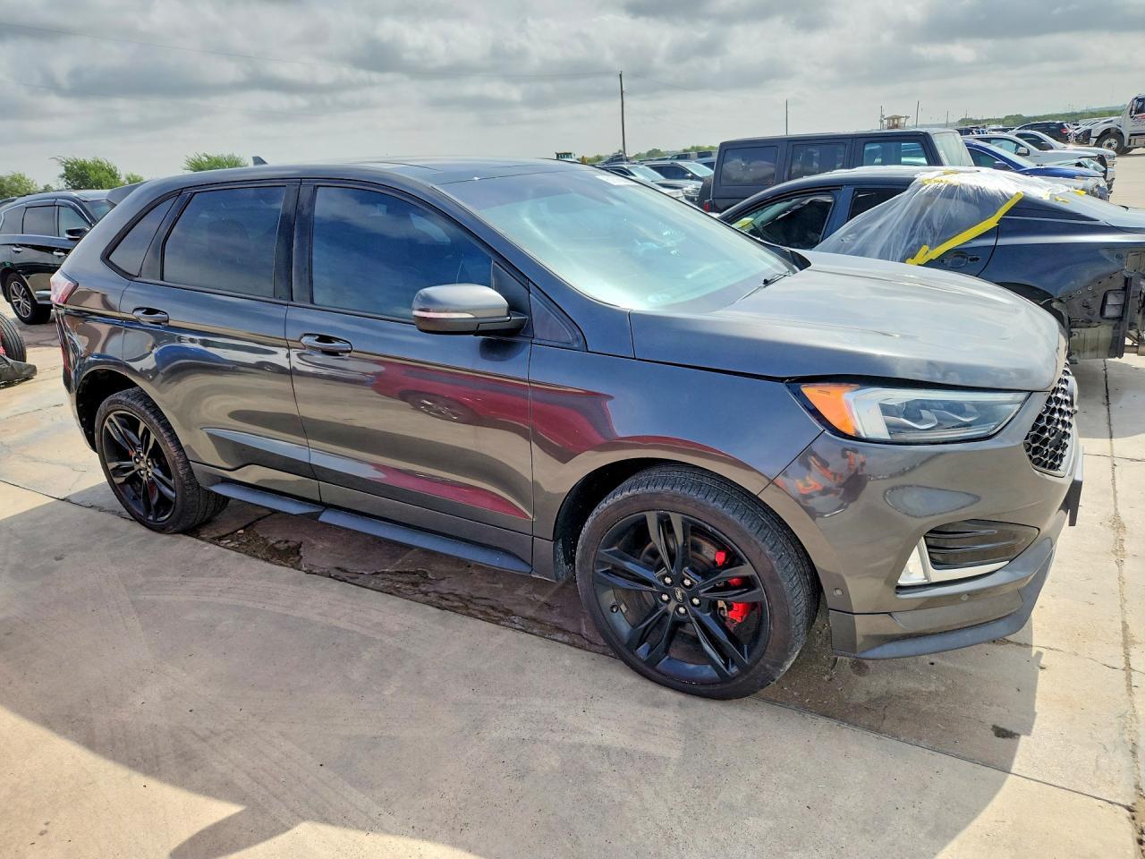 2019 Ford Edge St - Image 4