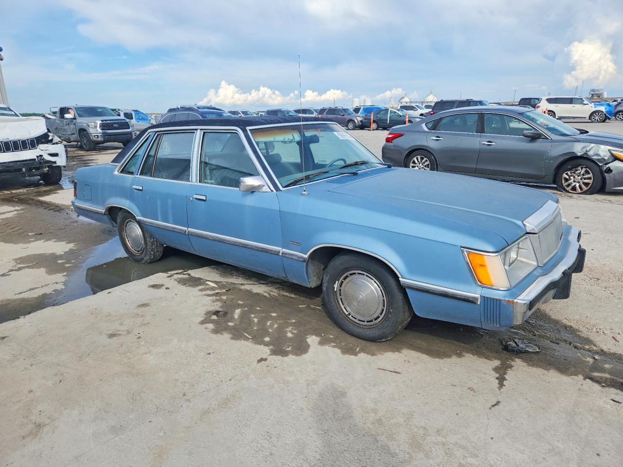 1983 Mercury Marquis Base/Brougham - Image 4
