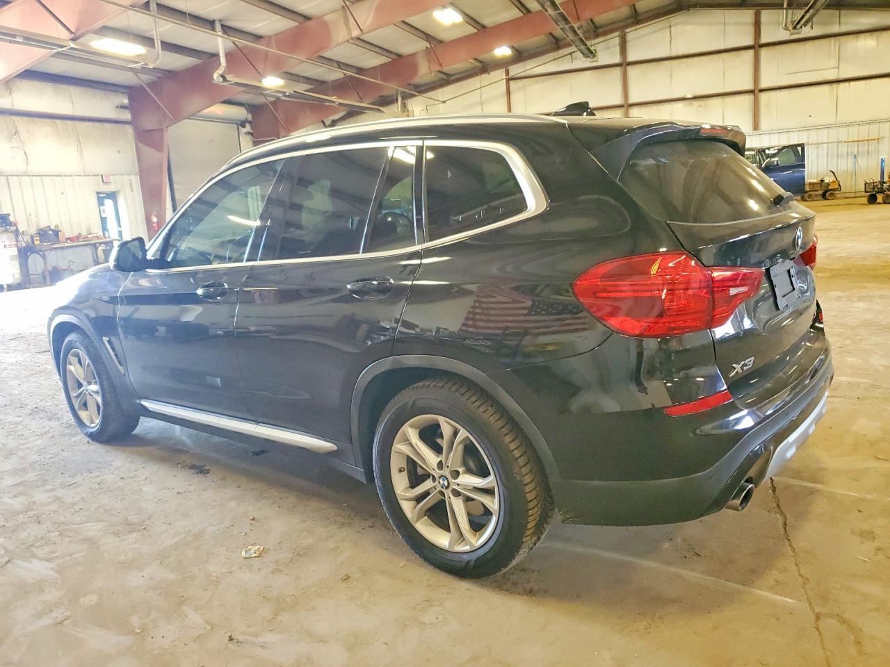2019 BMW X3 xDrive30I - Фото 2