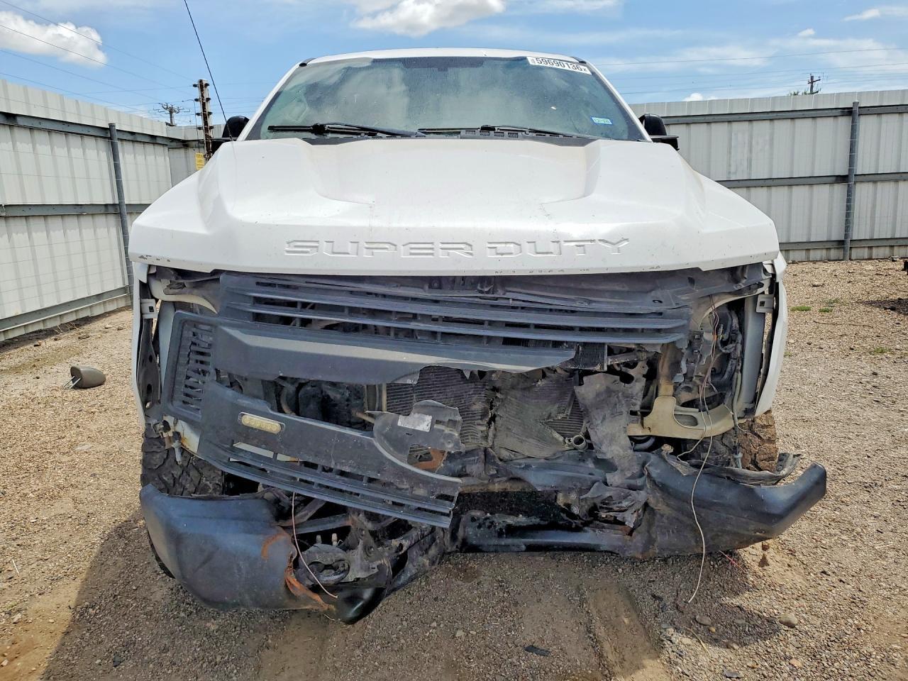 2017 Ford F250 Super Duty - Фото 5