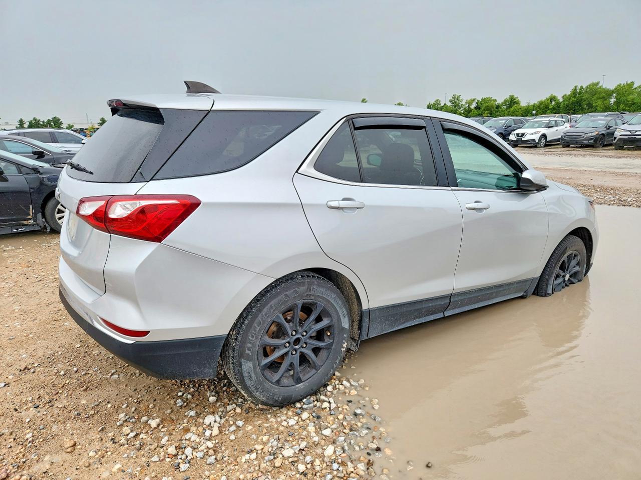 2020 Chevrolet Equinox Lt - Фото 3