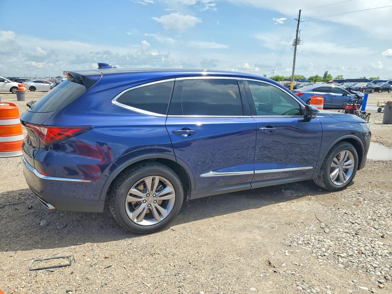 2022 Acura Mdx - Image 3