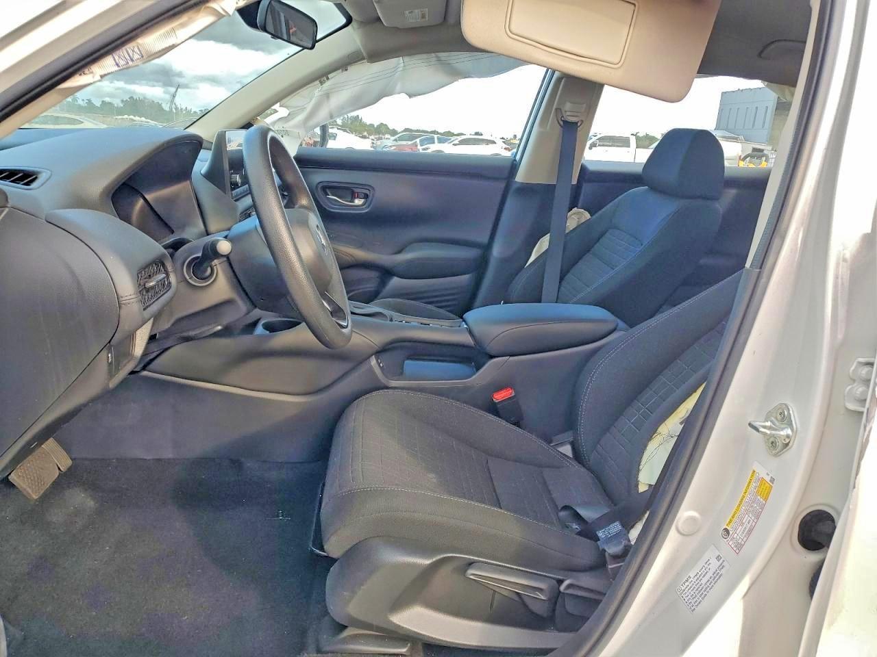 2025 Honda Hr-V Lx - Image 7