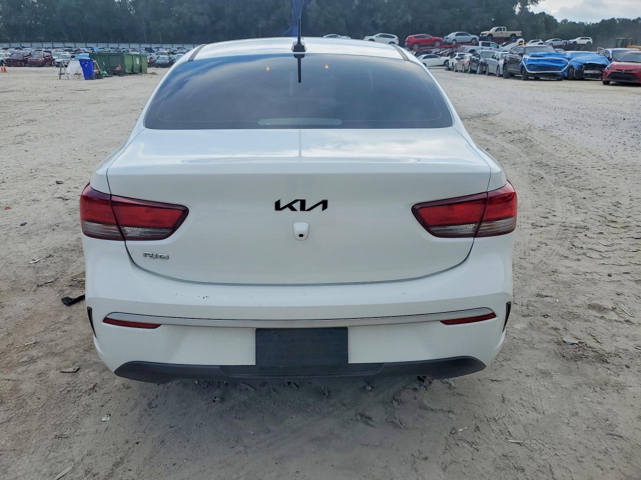 2023 Kia Rio S - Image 6