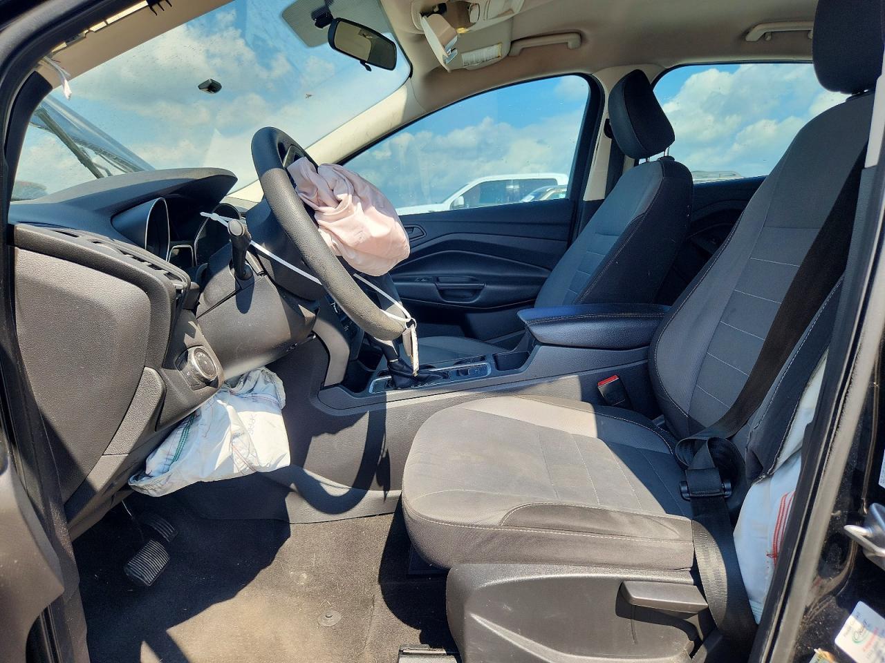 2018 Ford Escape S - Image 7