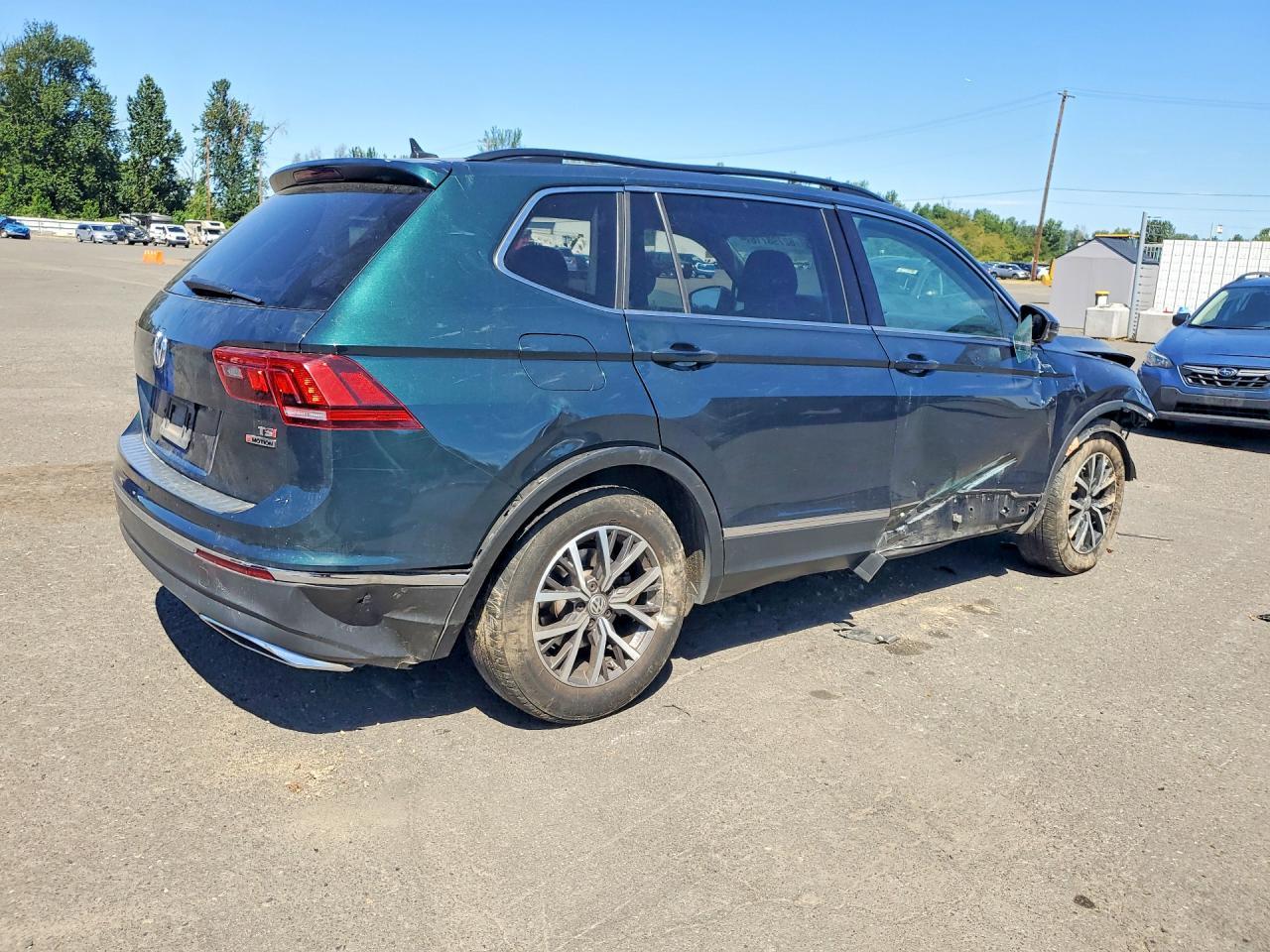 2018 Volkswagen Tiguan Se - Image 3