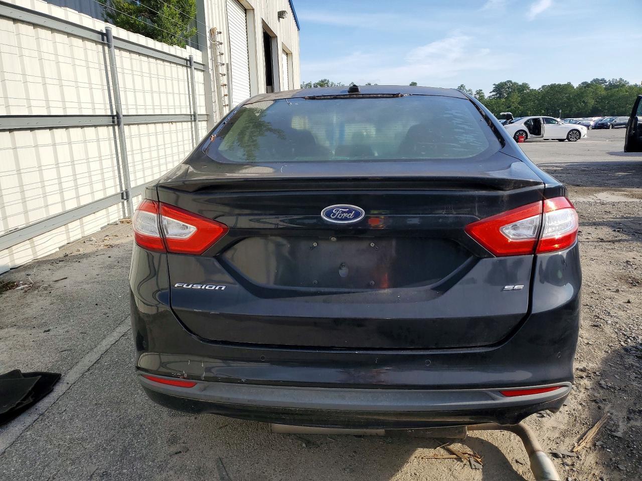 2016 Ford Fusion Se - Image 6