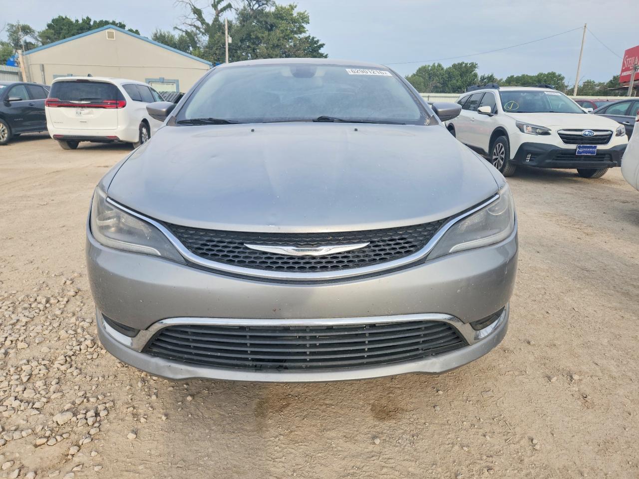 2015 Chrysler 200 Limited - Фото 5