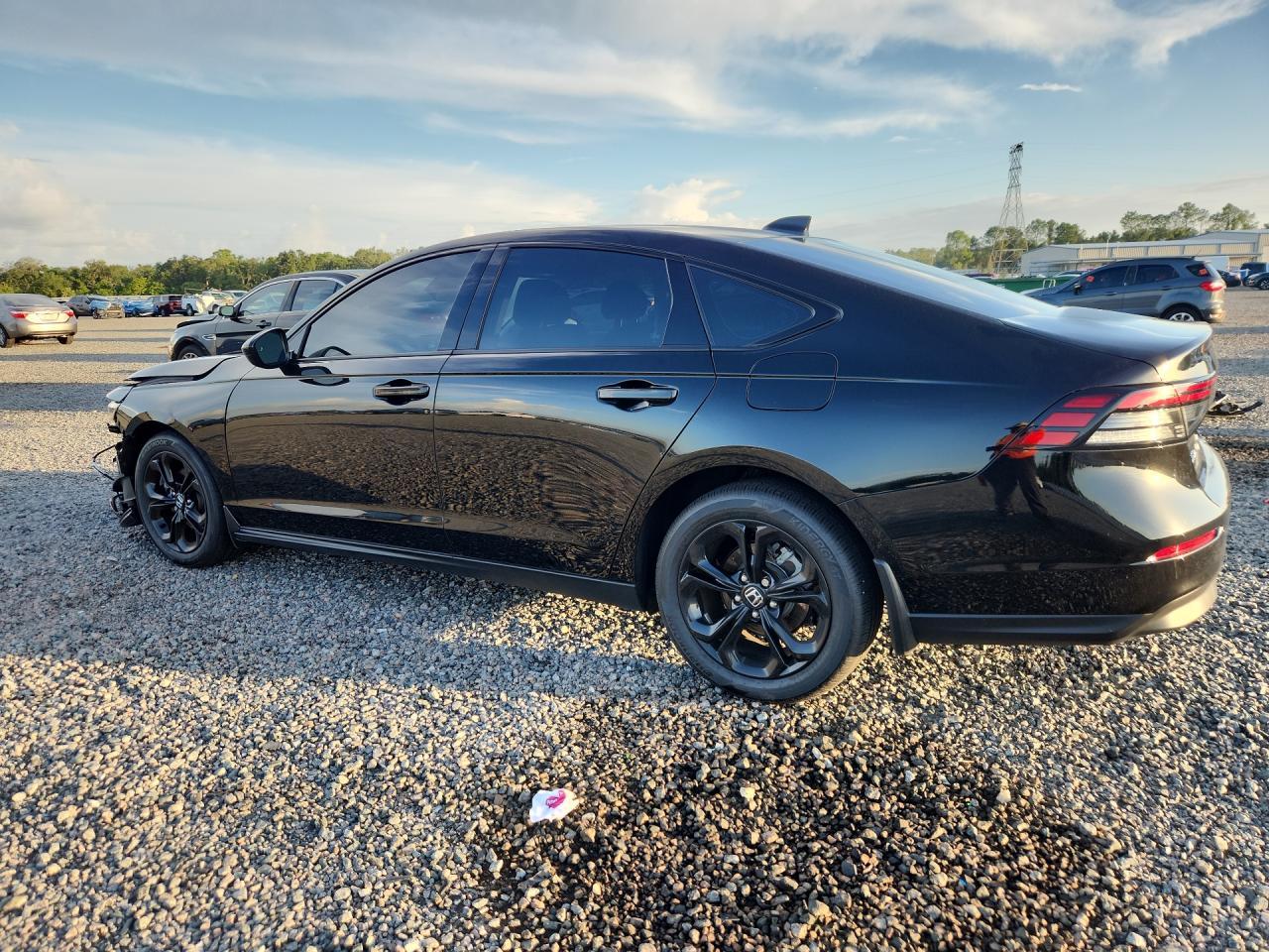 2025 Honda Accord Se - Image 2