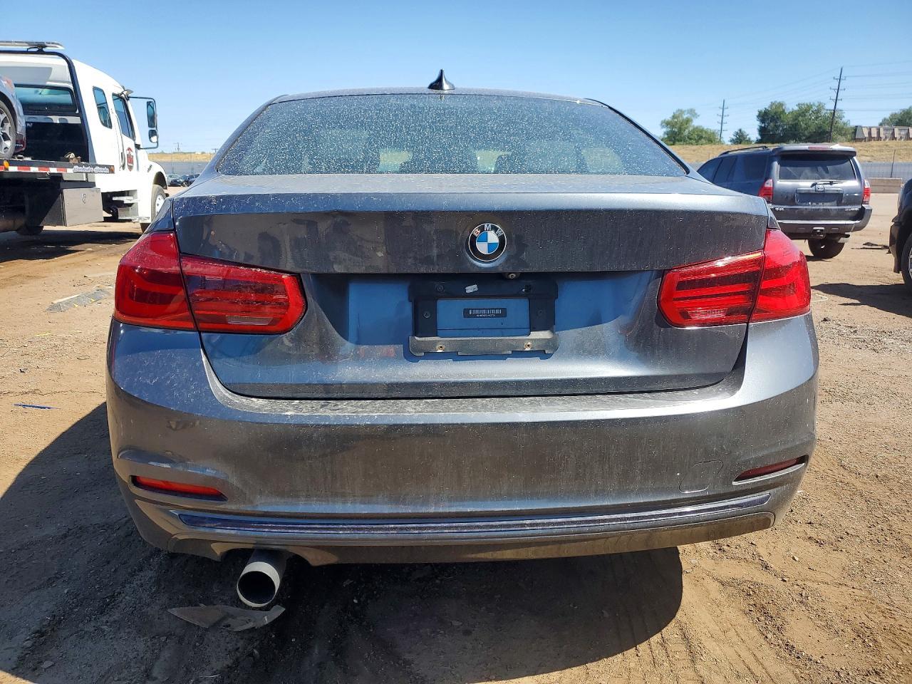 2018 BMW 330 Xi - Фото 6