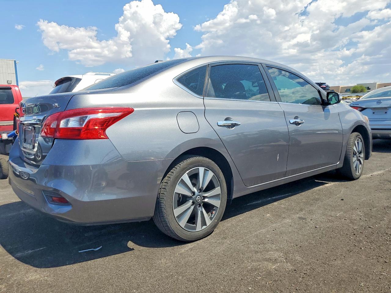 2017 Nissan Sentra Sl - Фото 3