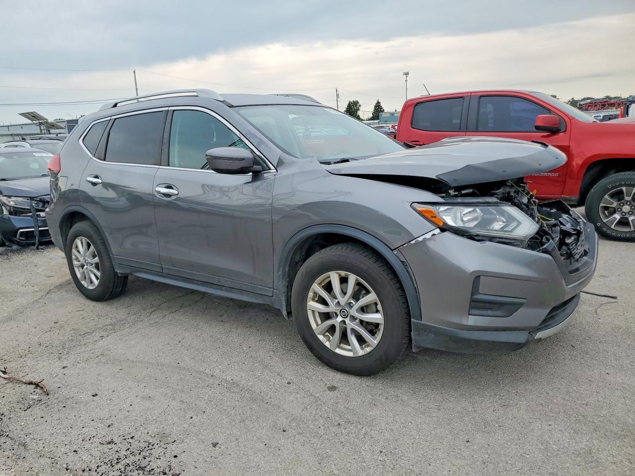 2020 Nissan Rogue S - Фото 4