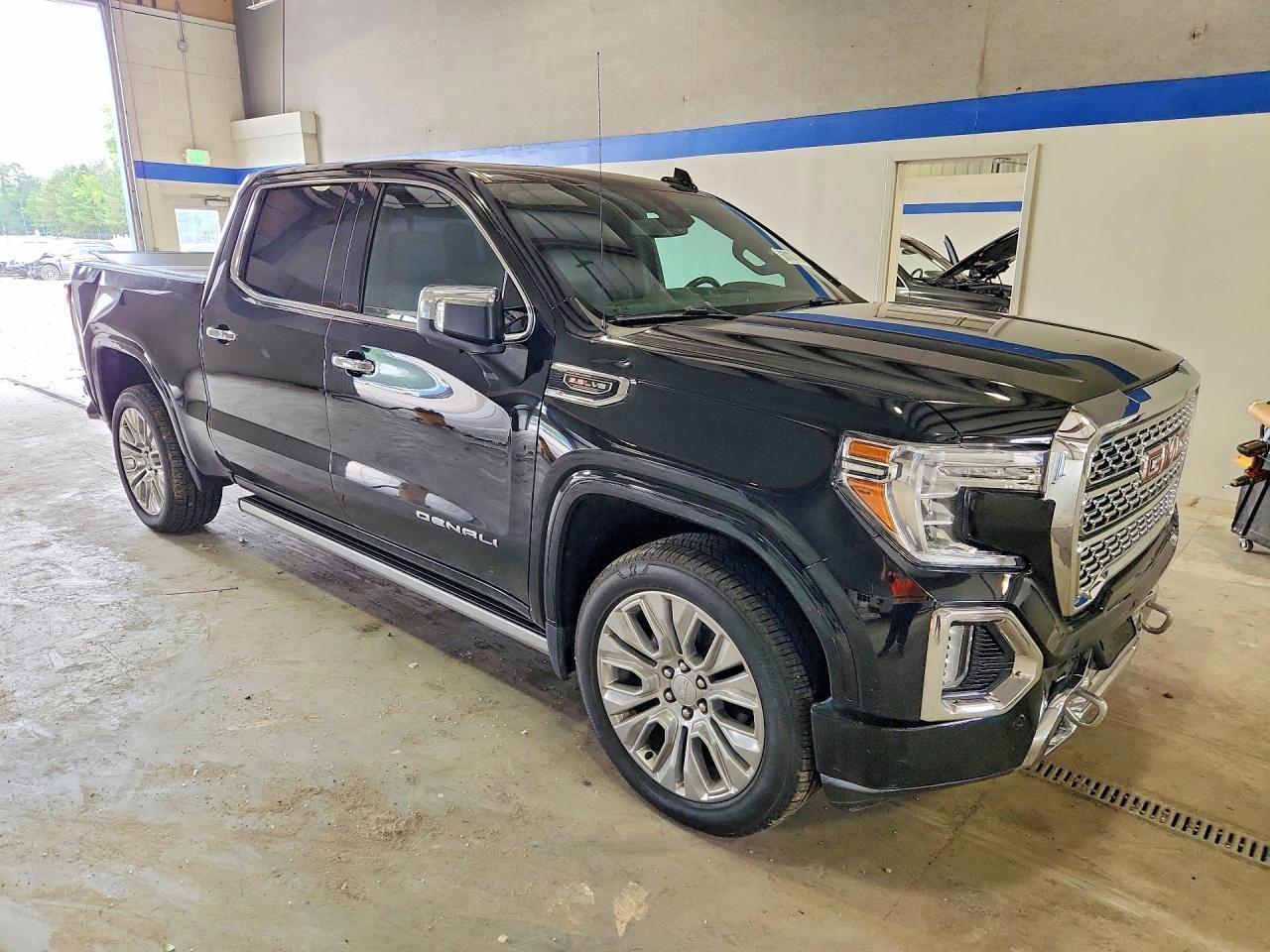 2022 GMC Sierra Limited K1500 Denali - Image 4