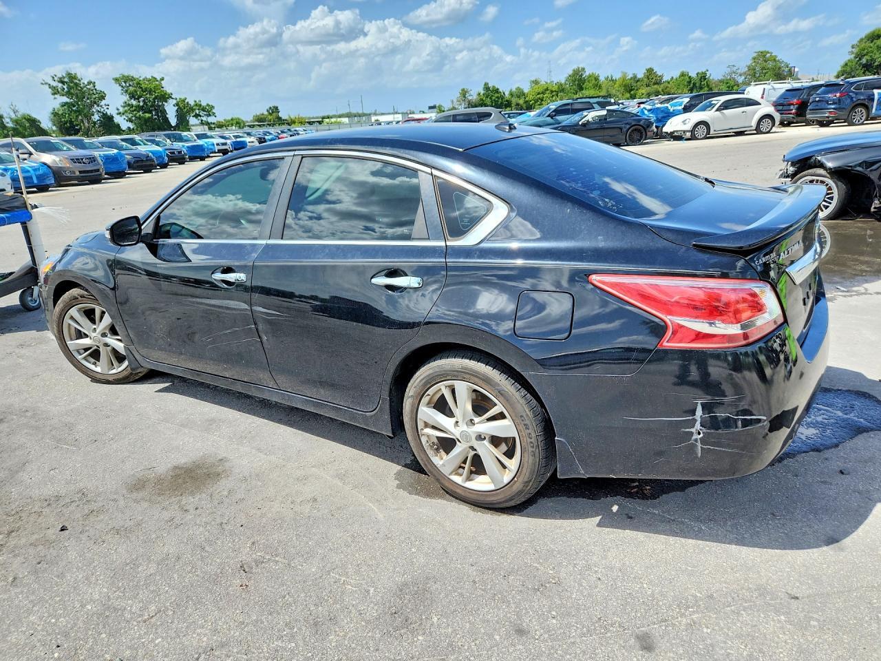 2013 Nissan Altima 2.5 - Фото 2