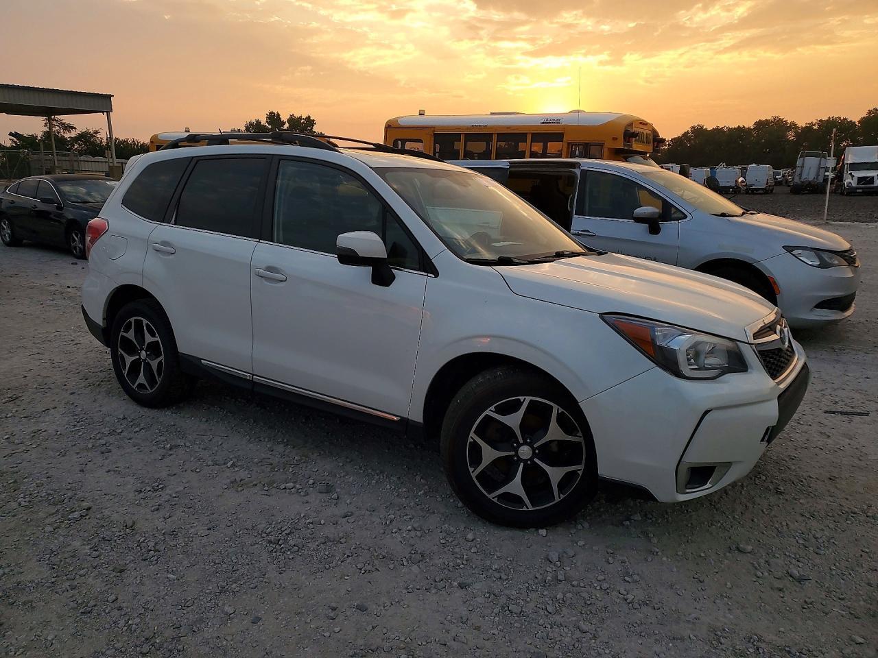 2015 Subaru Forester - Фото 4