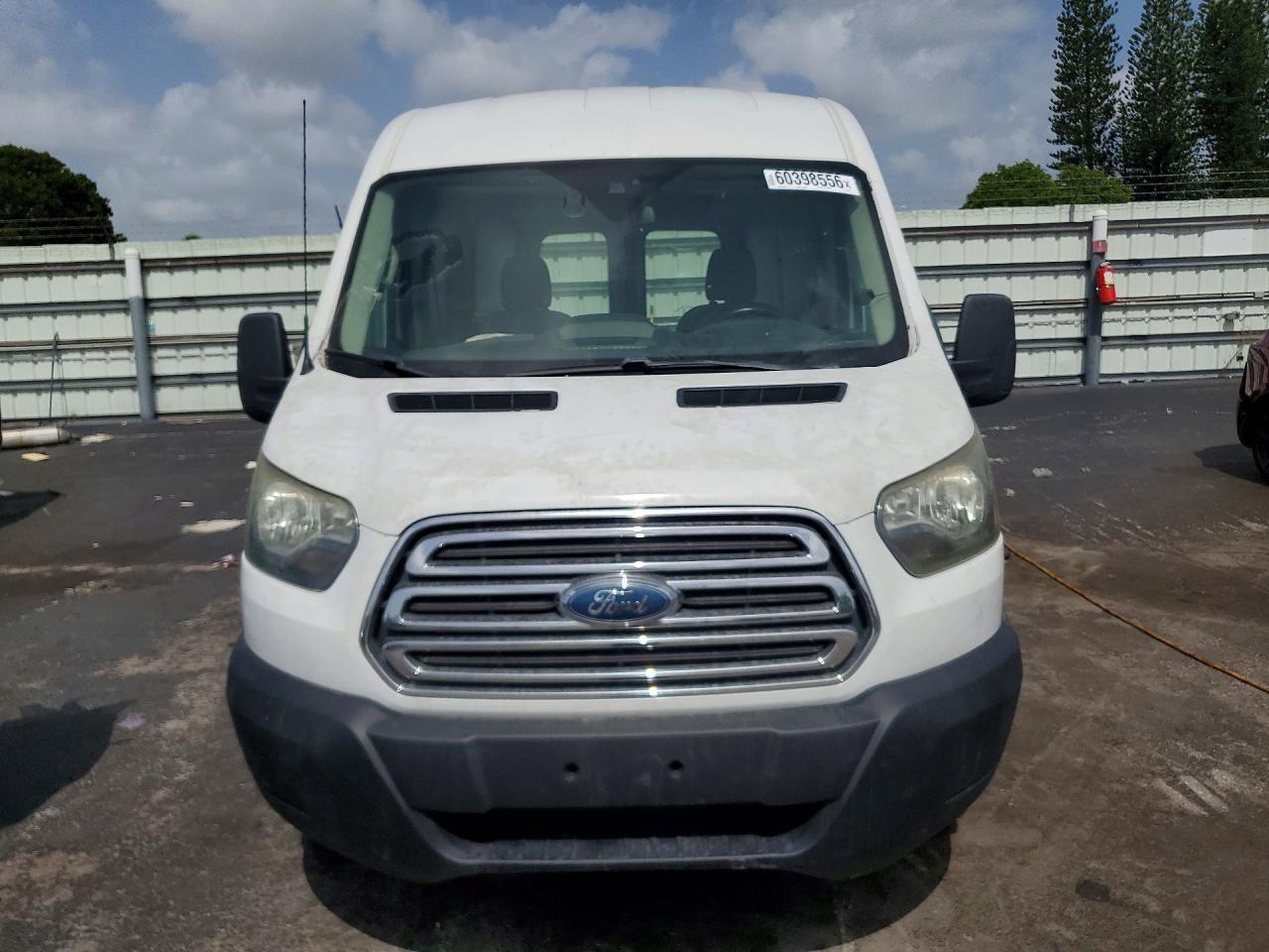 2019 Ford Transit 250 Delivery Van - Image 5