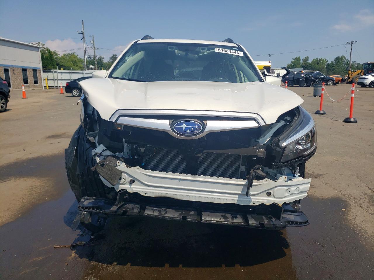 2020 Subaru Forester Premium - Фото 5