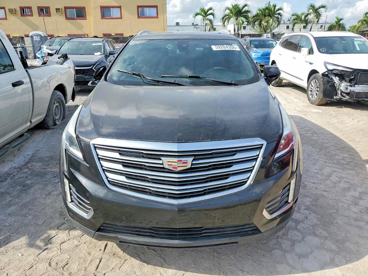 2017 Cadillac Xt5 Premium Luxury - Фото 5