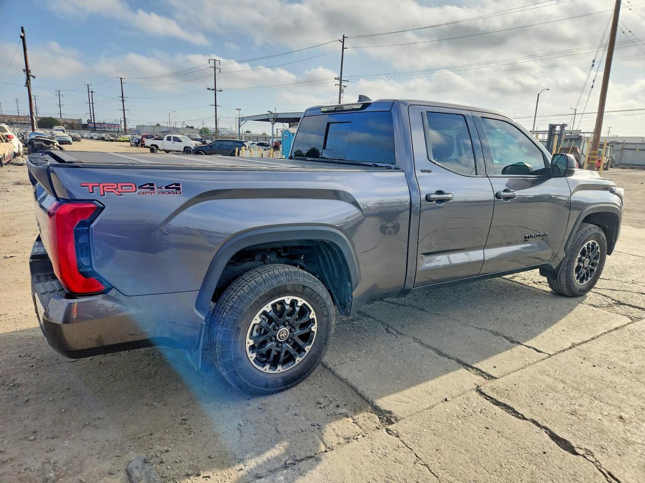 2023 Toyota Tundra Sr5 - Фото 3