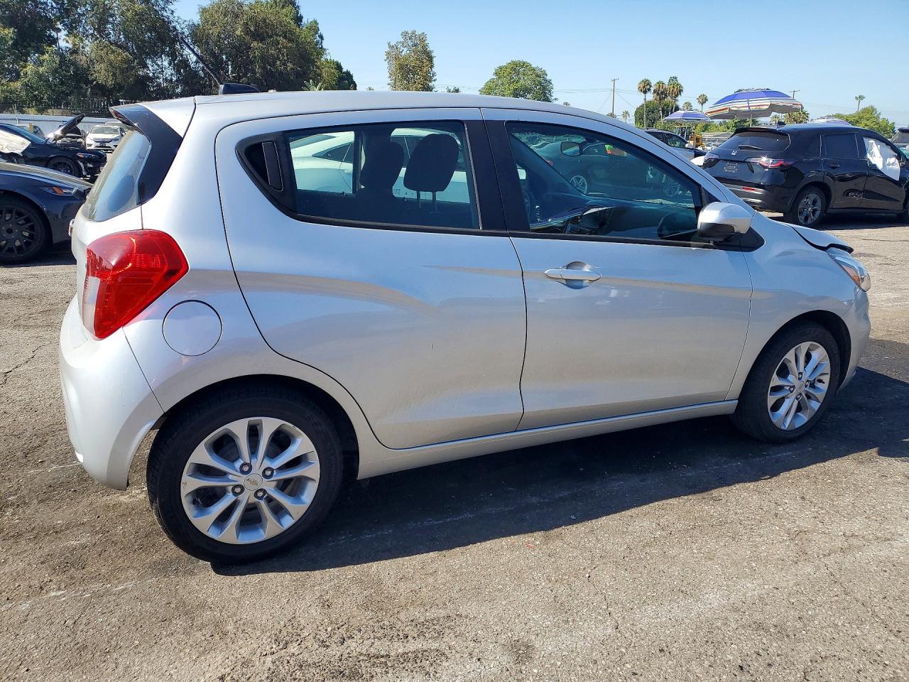 2021 Chevrolet Spark 1Lt - Фото 3
