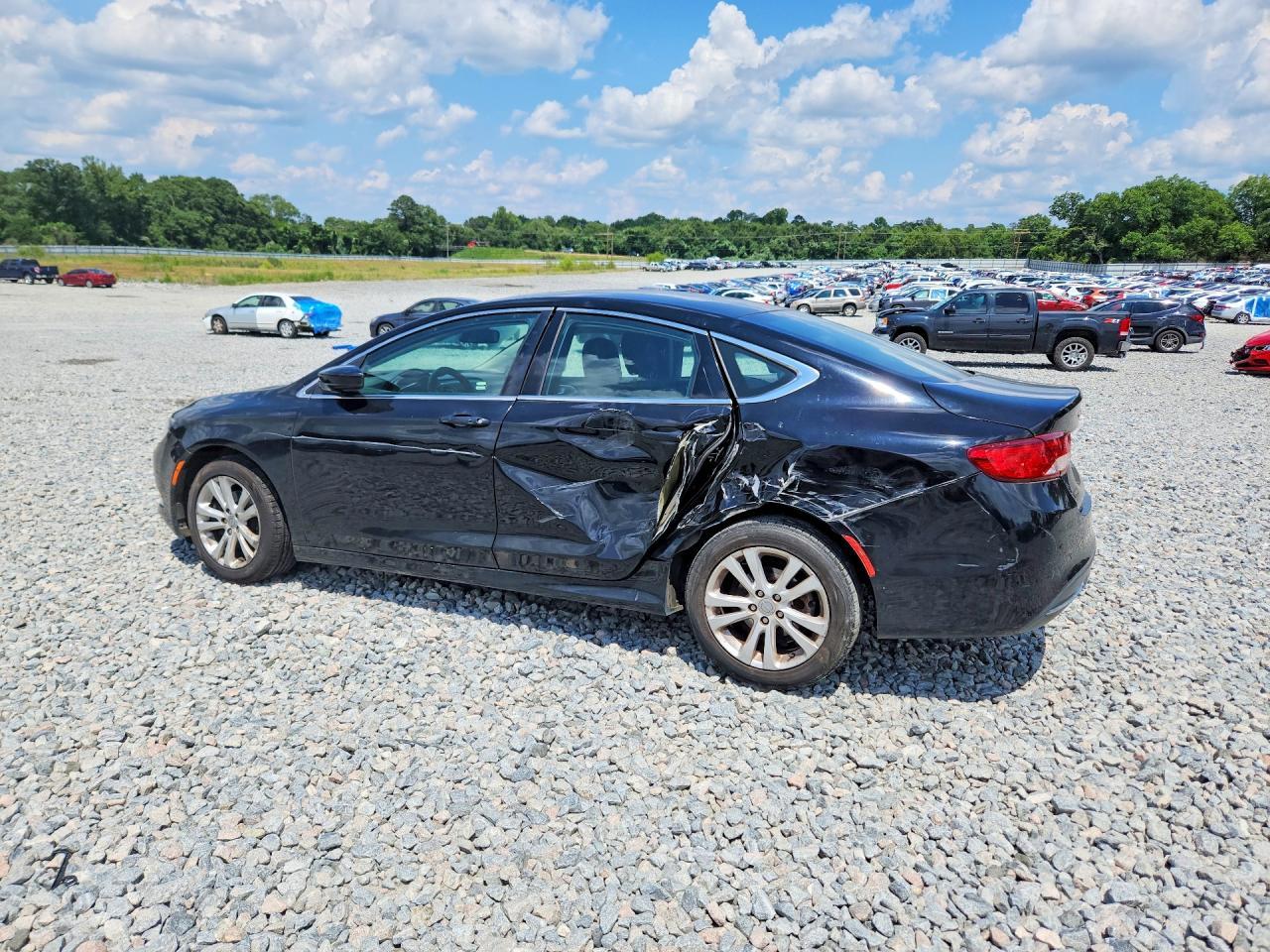 2016 Chrysler 200 Limited - Image 2