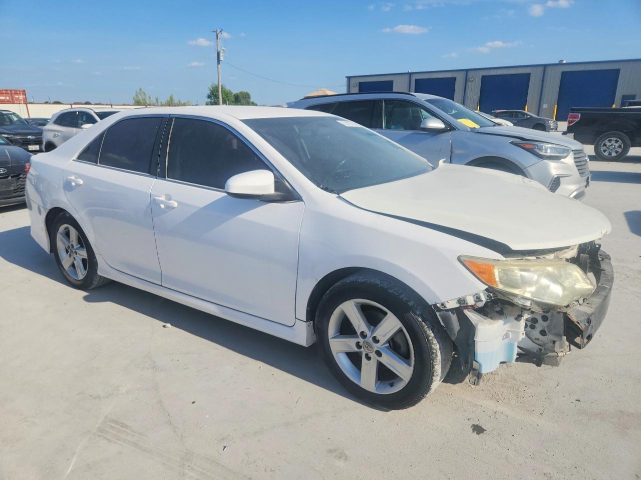 2014 Toyota Camry Se - Фото 4