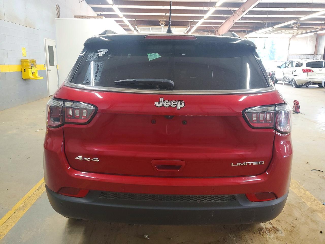 2025 Jeep Compass Limited - Фото 6