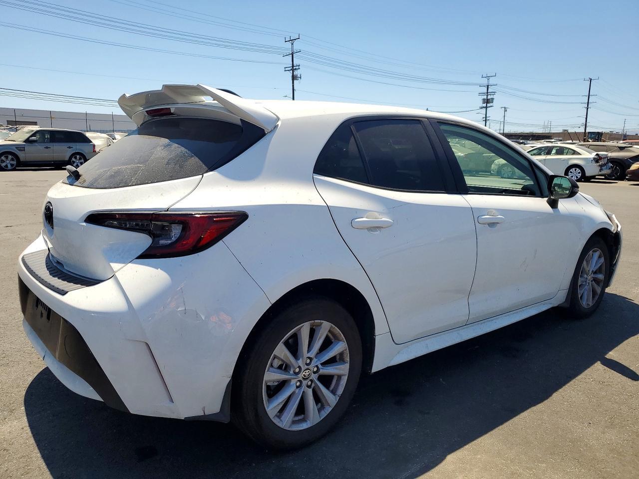 2026 Toyota Corolla Hatchback Se - Фото 3