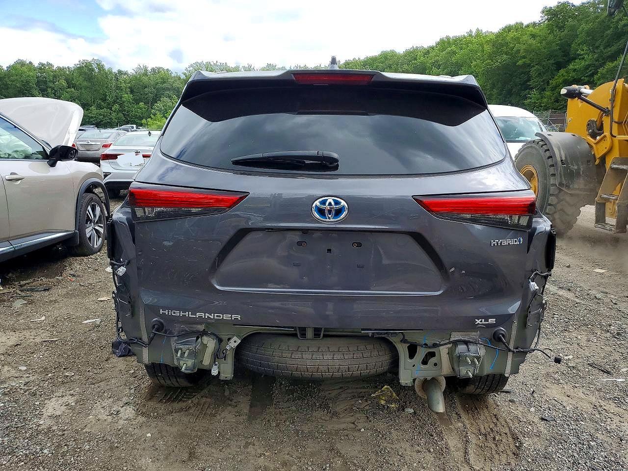 2021 Toyota Highlander Hybrid Xle - Image 6