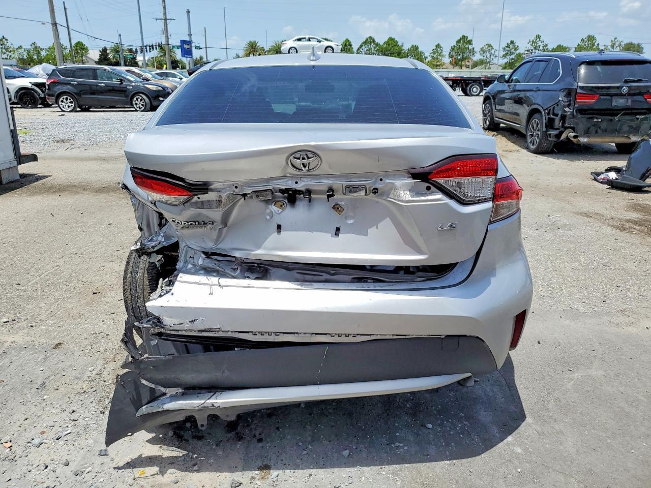 2021 Toyota Corolla Le - Фото 6