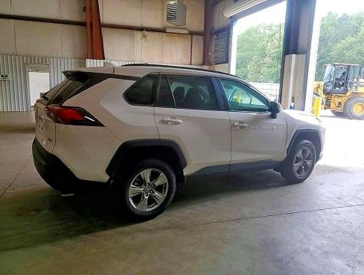 2024 Toyota Rav4 Xle - Фото 4