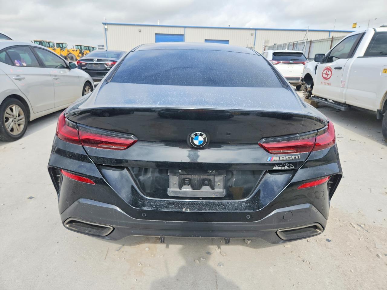2020 BMW M850Xi - Фото 6