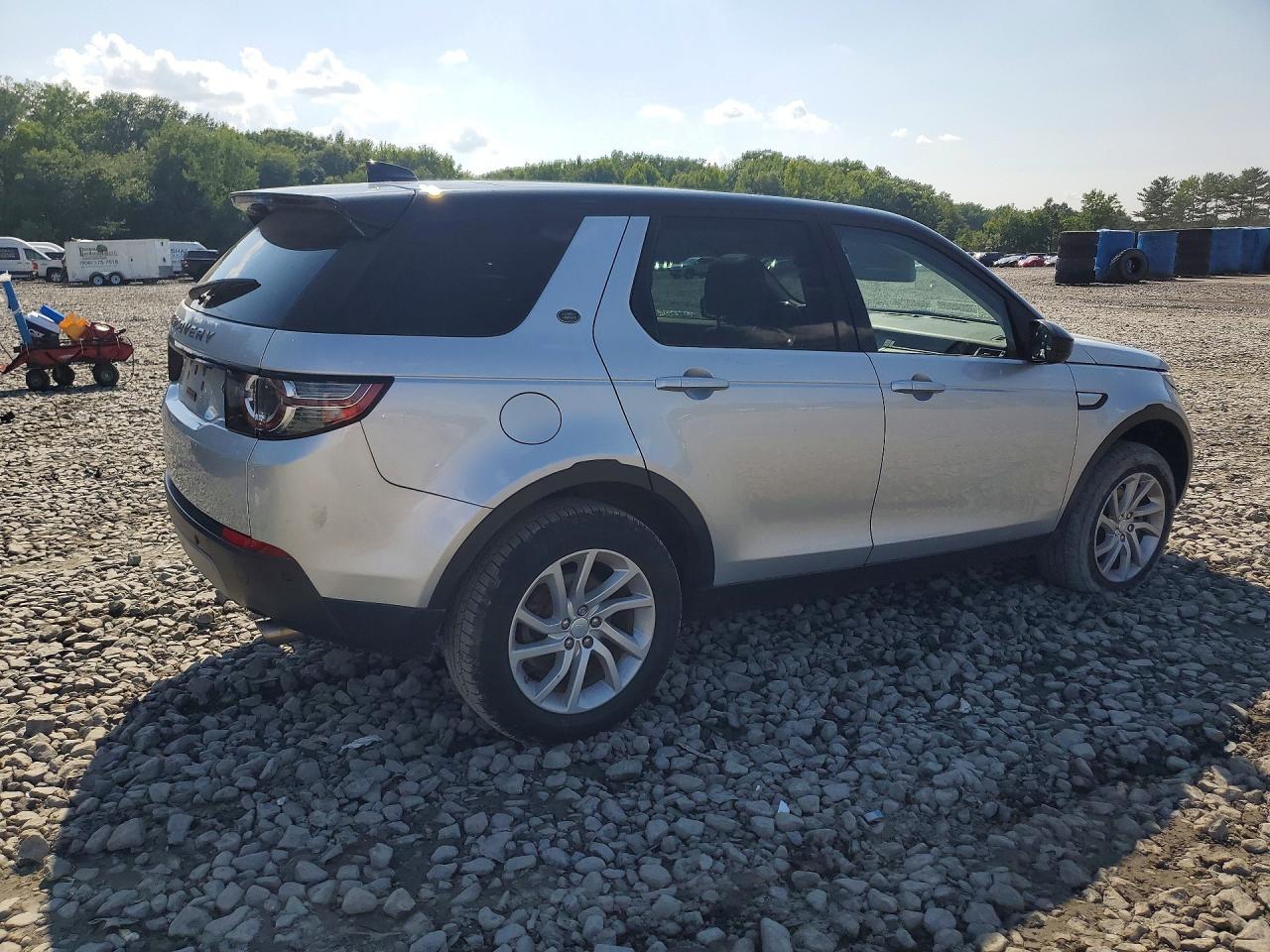 2017 Land Rover Discovery Sport Hse - Image 3