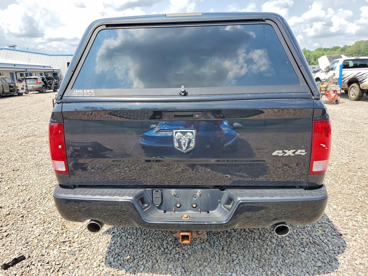 2017 Ram 1500 St - Image 6