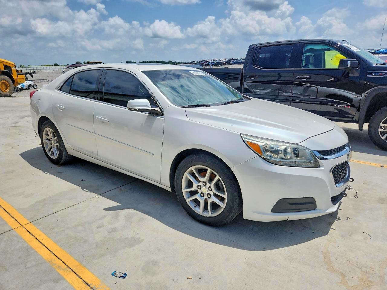 2015 Chevrolet Malibu 1Lt - Image 4