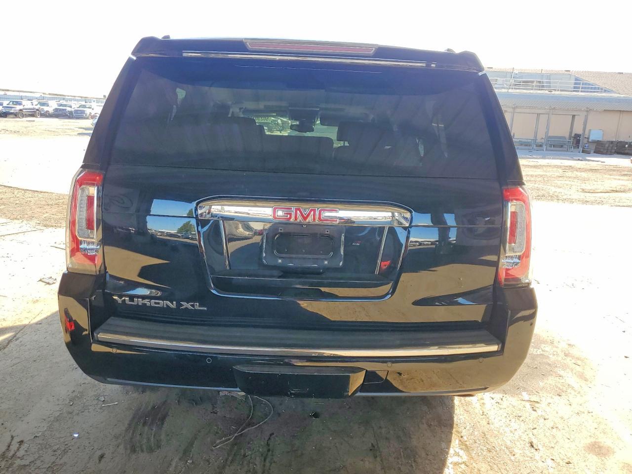 2015 GMC Yukon Xl Denali - Image 6