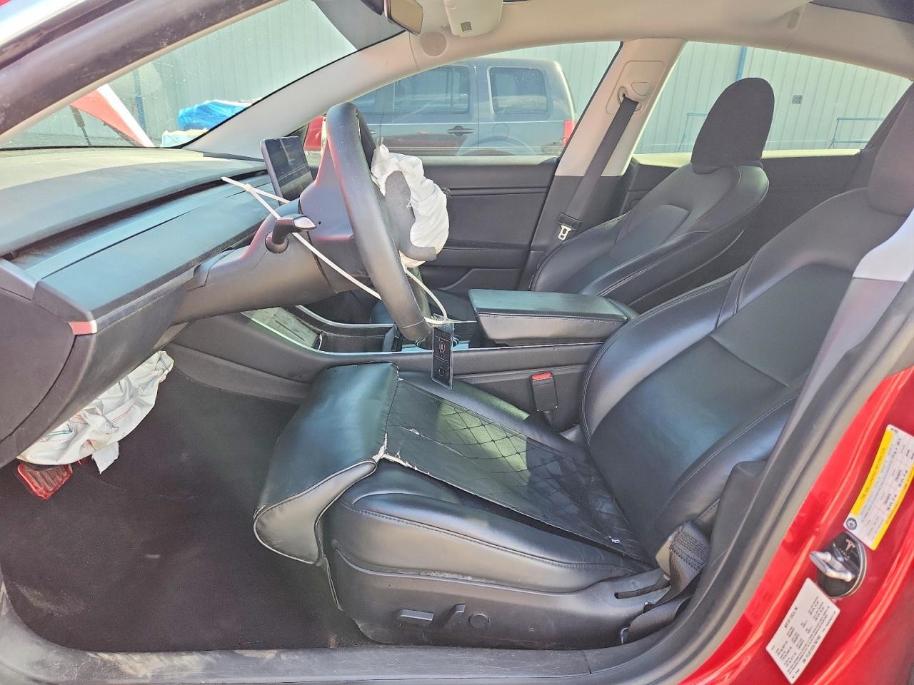 2020 Tesla Model 3 - Фото 7