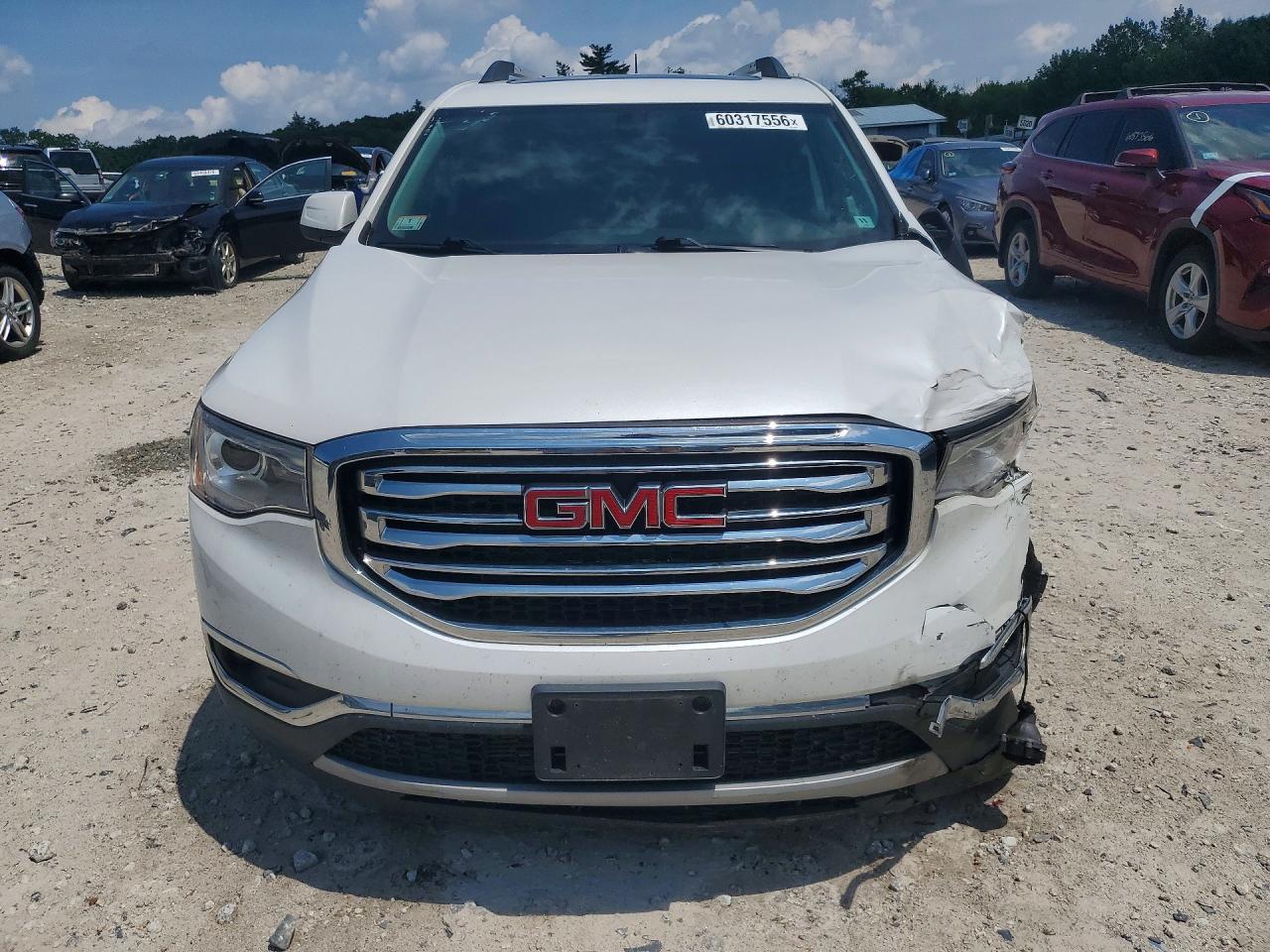 2017 GMC Acadia Sle - Image 5