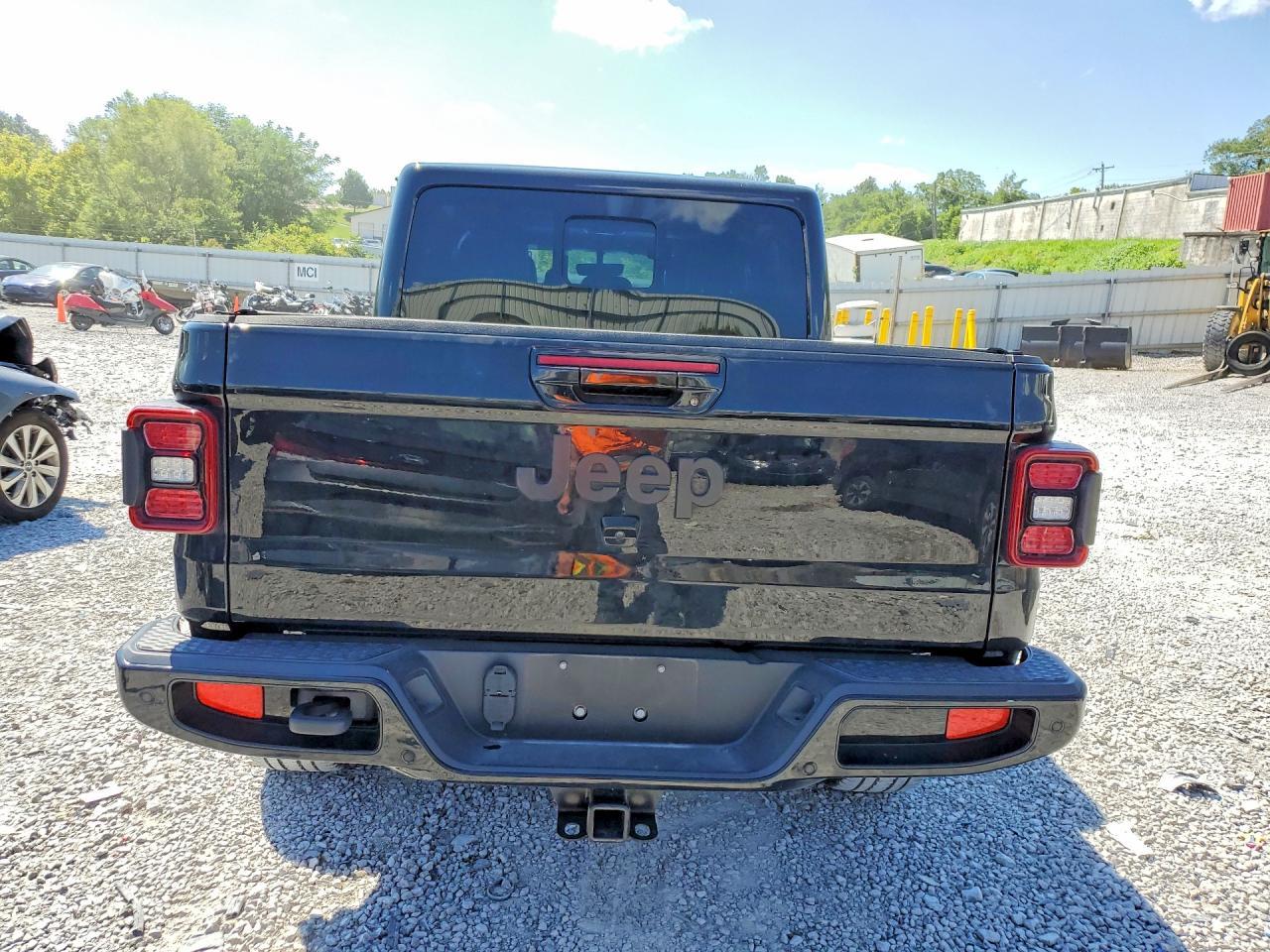 2023 Jeep Gladiator Overland - Фото 6