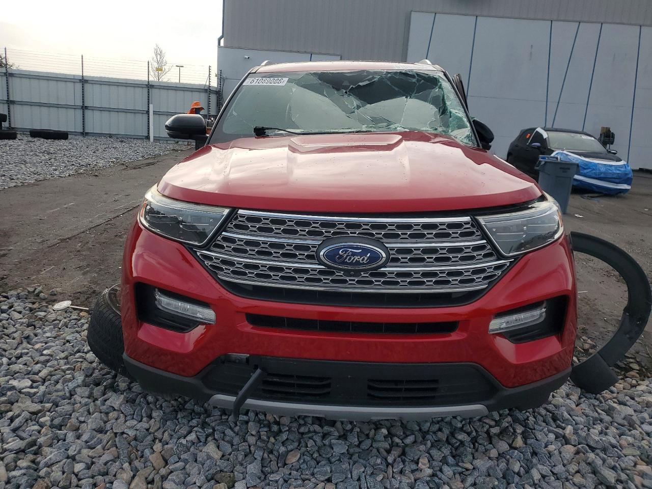 2020 Ford Explorer Limited - Image 5