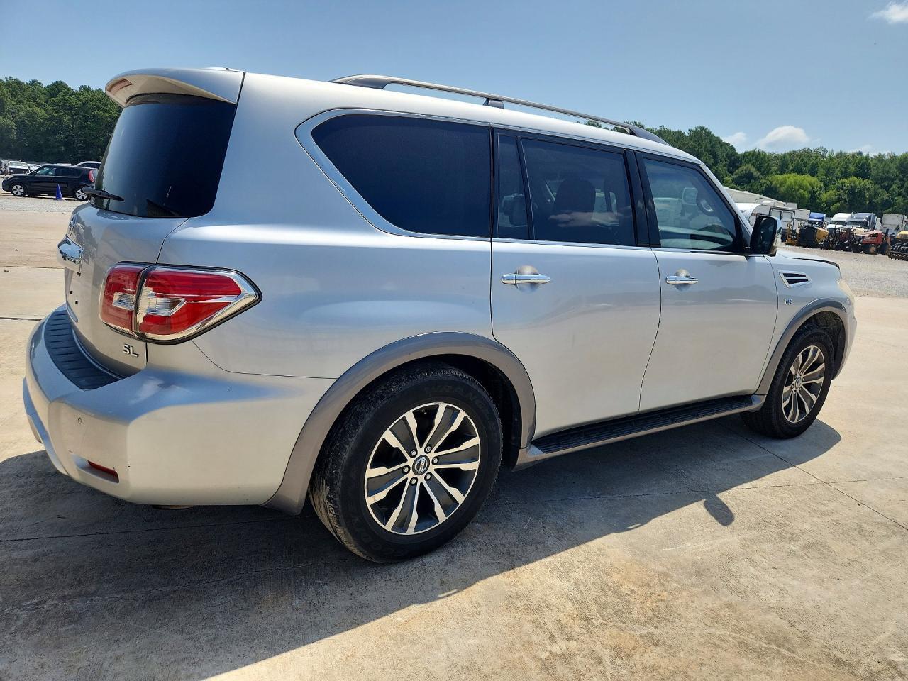 2017 Nissan Armada Sl - Фото 3