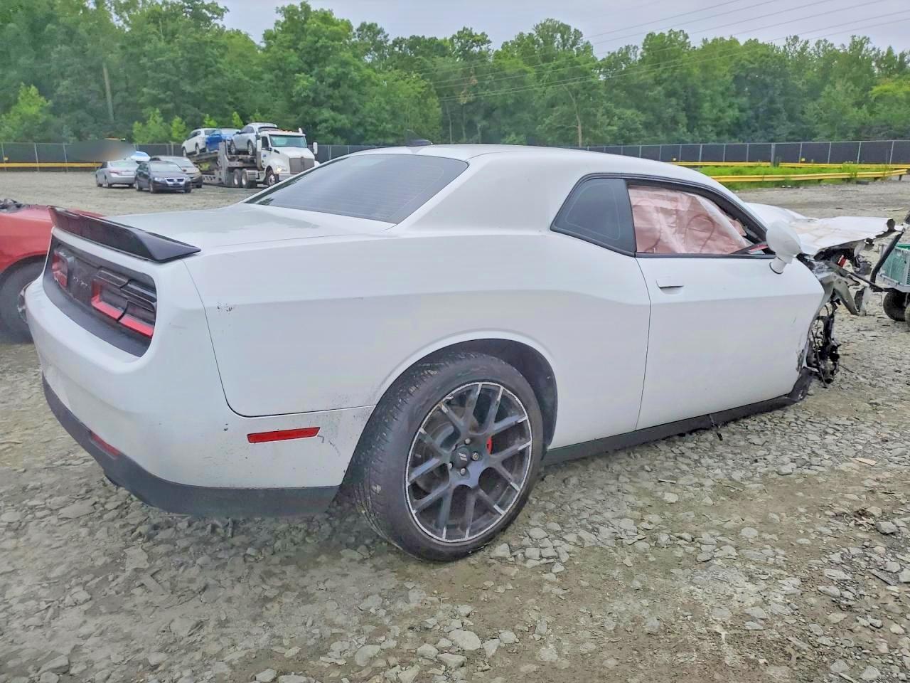 2018 Dodge Challenger R/T - Фото 3