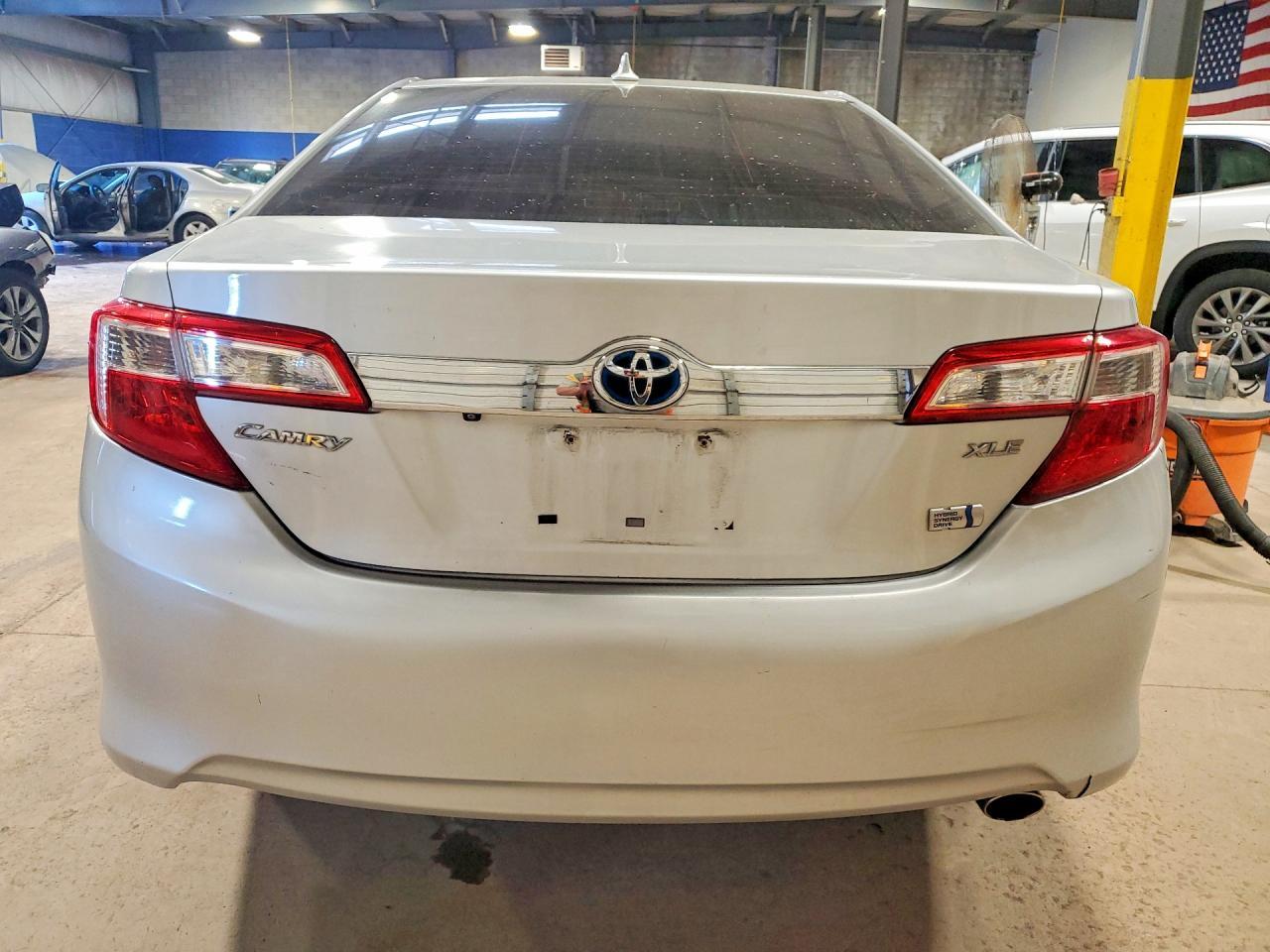 2013 Toyota Camry Hybrid Xle - Фото 6
