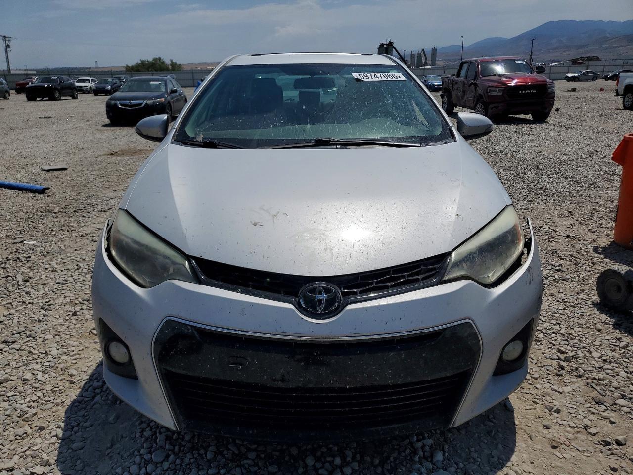 2015 Toyota Corolla - Фото 5