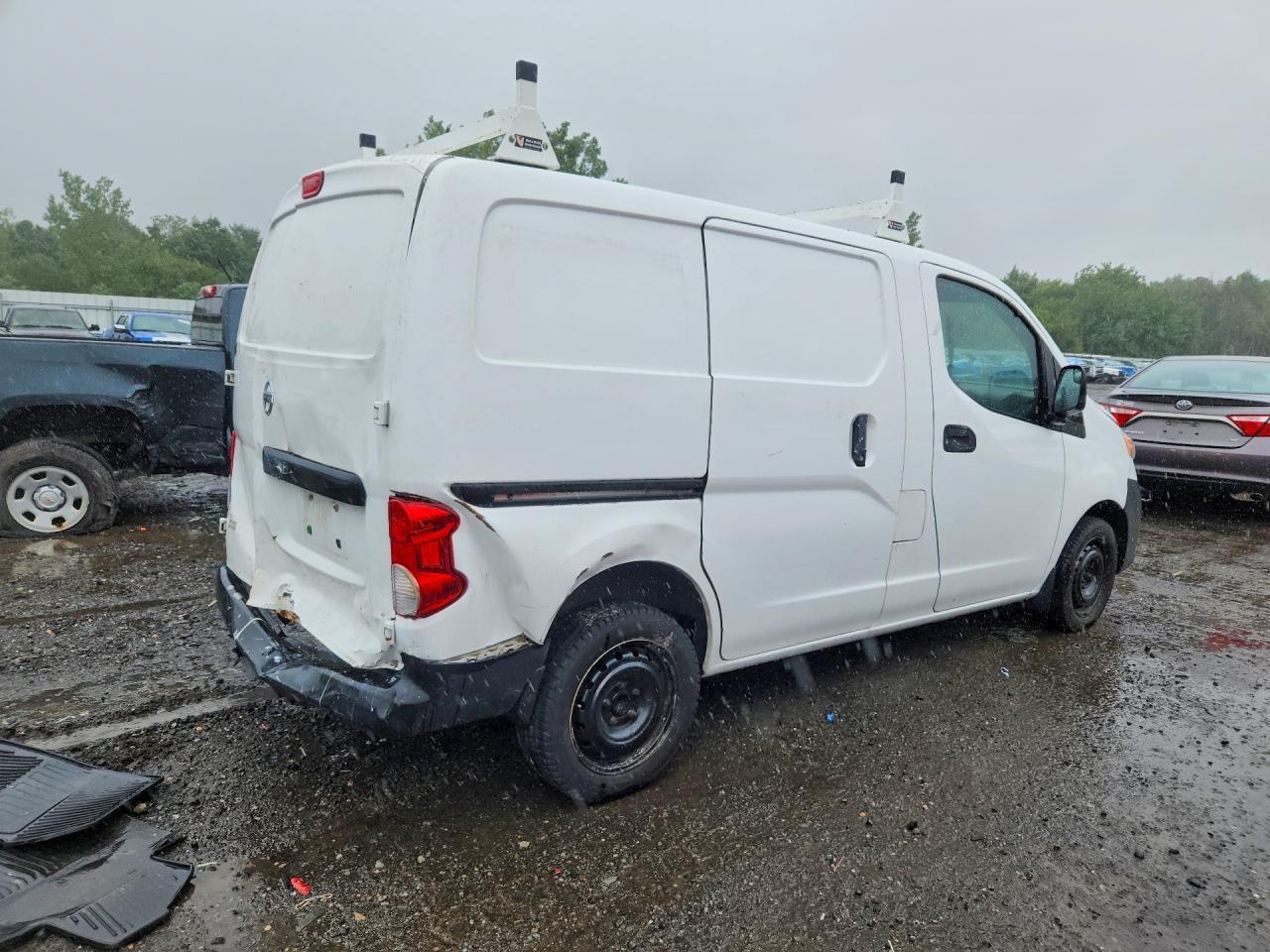 2014 Nissan Nv200 S - Фото 3