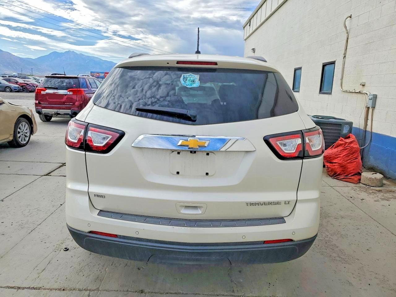 2014 Chevrolet Traverse Lt - Image 6