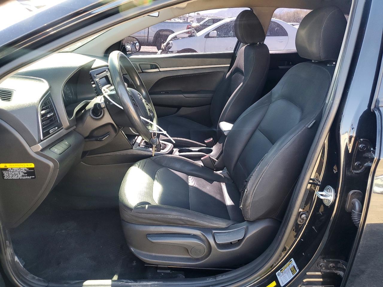 2018 Hyundai Elantra Se - Фото 7