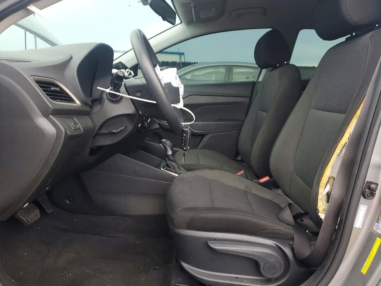 2021 Hyundai Accent Se - Фото 7