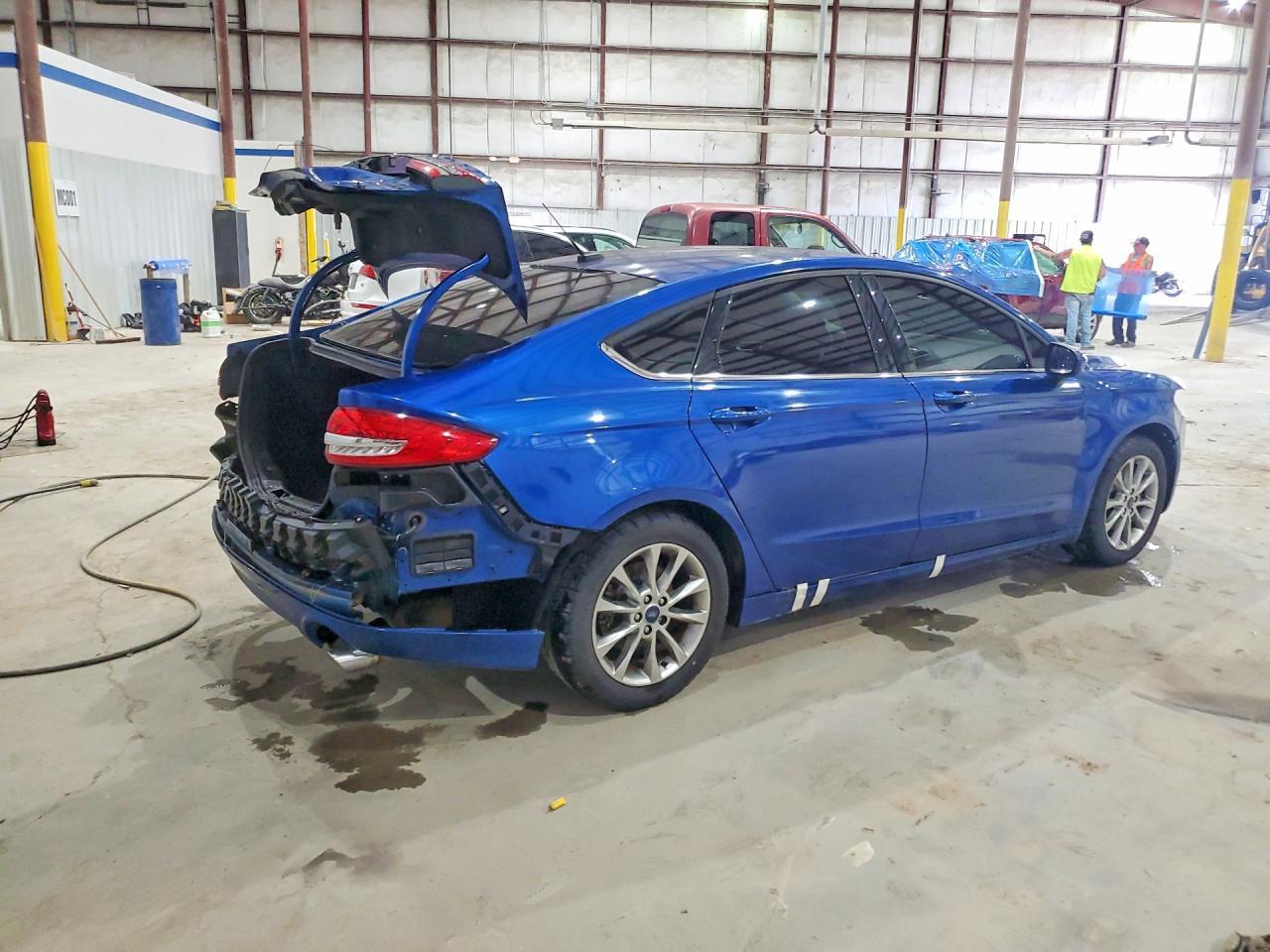 2017 Ford Fusion Se - Фото 3
